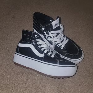 PLATFORM VANS